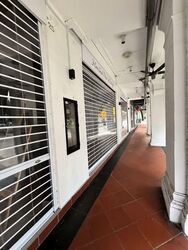 Mackenzie Road (D9), Retail #558426361